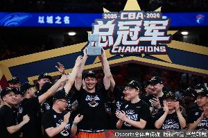 媒體人：上海的成功 大投入是前提 青訓(xùn)打底 引援精準(zhǔn) 少帥建體系