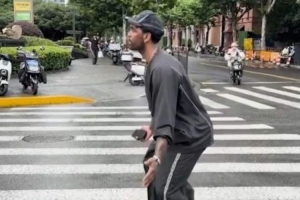 火爆佛得角大戰(zhàn)烏拉圭比賽回放_火爆佛得角大戰(zhàn)烏拉圭比賽回放在線觀看_免費看直播
