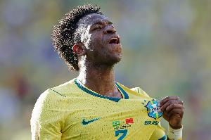 維尼修斯本場數(shù)據(jù)：2射1正，8過人6成功，1次錯失良機，評分7.3分
