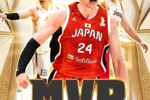 場均21.6分9.4板 日本歸化中鋒霍金森當選世預(yù)賽亞洲區(qū)第1階段MVP