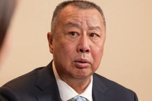 吳慶龍：當(dāng)年中國男籃都很拼 一年里大部分時間都在練 真的很辛苦
