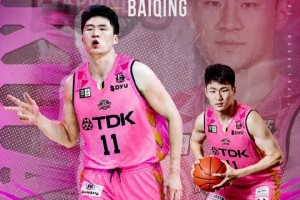 征戰(zhàn)日本B聯(lián)賽！趙柏清：沒(méi)有選擇就是最好的選擇 挑戰(zhàn)與機(jī)遇并存