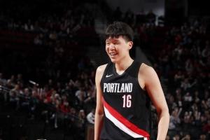免費馬刺vs尼克斯4比賽回放_免費馬刺vs尼克斯4比賽回放在線觀看_免費看直播