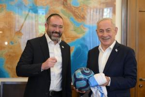 以色列總理內(nèi)塔尼亞胡：我們支持阿根廷，祝你們明天好運