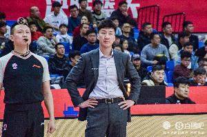 媒體人：北控男籃組成了主教練哈里斯 助教張兆旭&韓碩的新班底-ij