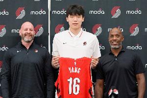 極速瑞士vs世界杯小組賽卡塔爾直播_極速瑞士vs世界杯小組賽卡塔爾直播在線觀看_免費看直播