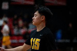媒體人：趙維倫轉(zhuǎn)學(xué)是清醒的調(diào)整 他需要大量比賽場(chǎng)次來打磨技術(shù)
