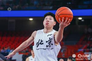 今年3月已前往澳大利亞聯(lián)賽打球 記者：孫亞輝將與北京隊(duì)續(xù)約2年