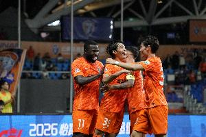 玉昆中超戰(zhàn)新鵬城三場全勝，這是他們對陣任何對手最長連勝紀(jì)錄