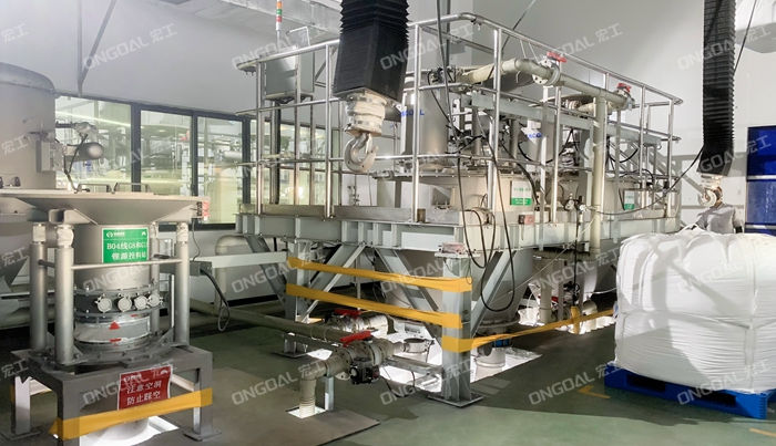 粉體密相輸送設(shè)備 粉體密相輸送設(shè)備